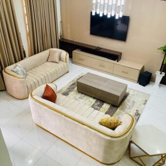 Tranquil 4-bedroom fully furnished short-let apartment