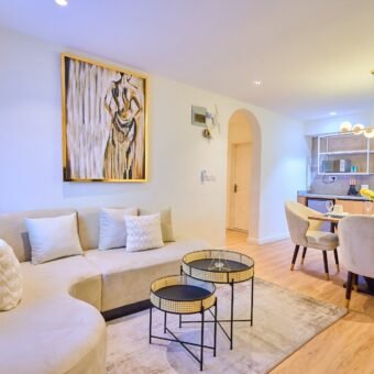 Beautifully furnished 2 bedroom apartment